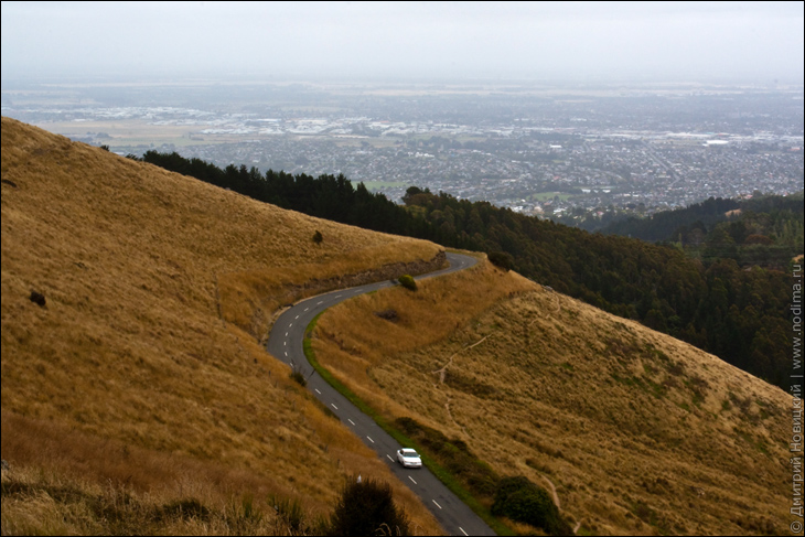 Вид на Крайстчерч с Dyers Pass Road Вид на Крайстчерч с Dyers Pass Road