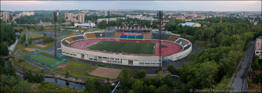 Стадион "Спартак" и река Лососинка Стадион "Спартак" и река Лососинка